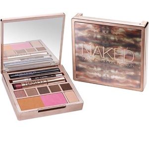 Urban Decay Naked on the Run Palette